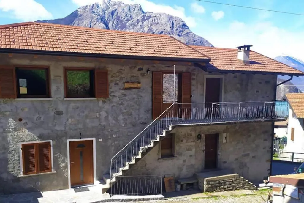 La Casa Dei Miei Nonni Tra Montagne E Lago Villa Verceia