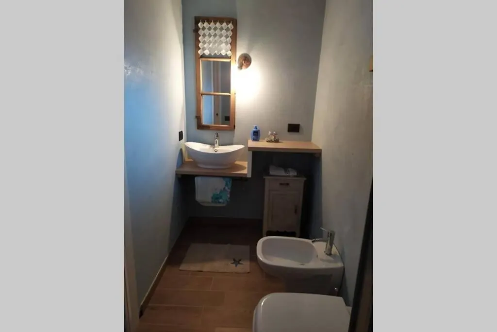 La Casa Dei Miei Nonni Tra Montagne E Lago Villa Verceia 0*,